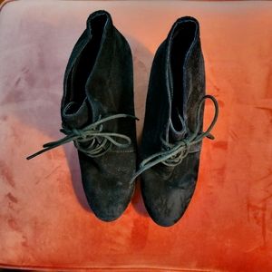 Clark's Black Suede Booties Size 10